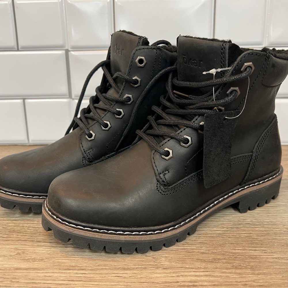 Oker Charley boots women’s size 7 NEW